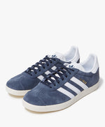 Gazelle in blue white gold